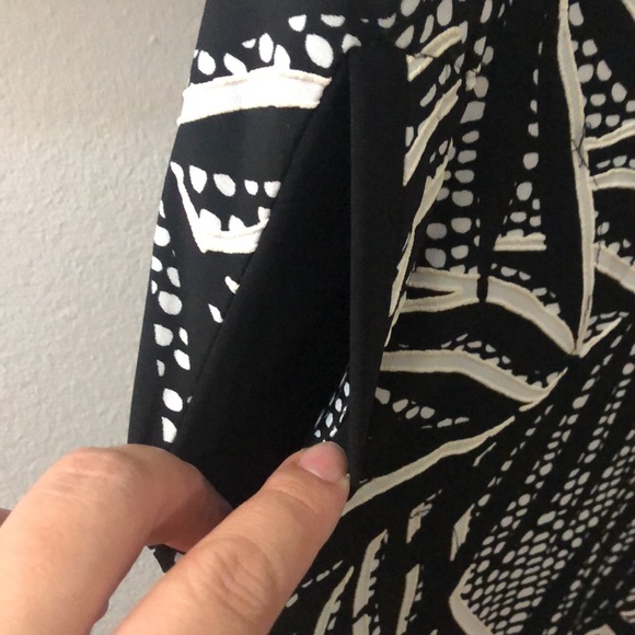 Printed shift dress. - Picture 5 of 5